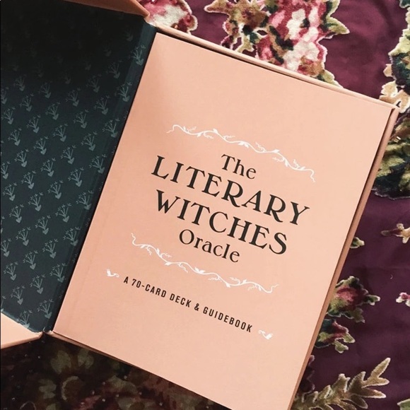NEW The Literary Witches Oracle In Packaging fr Publisher Divination Witchcraft - Picture 4 of 5